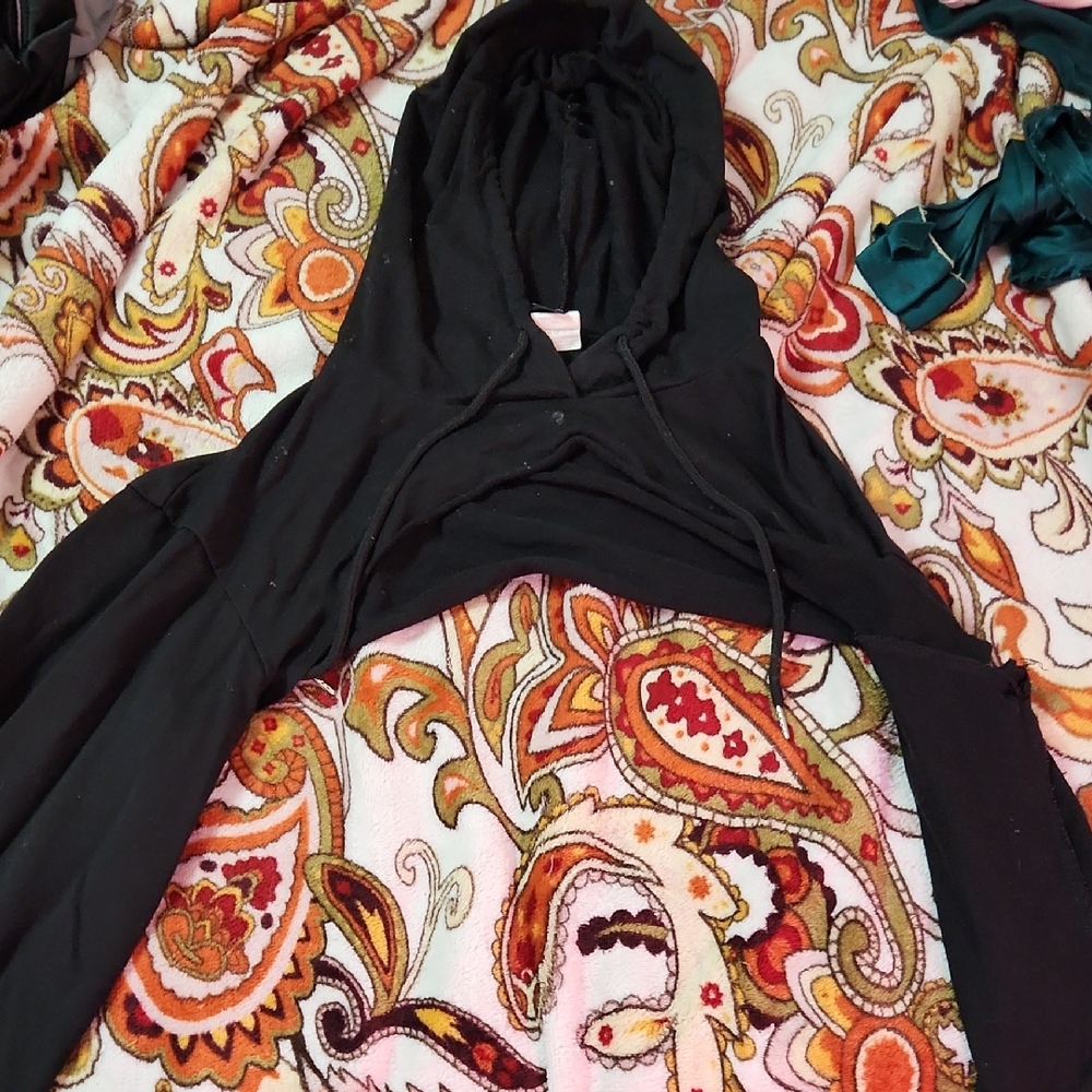 SHEIN Black Hooded Jacket